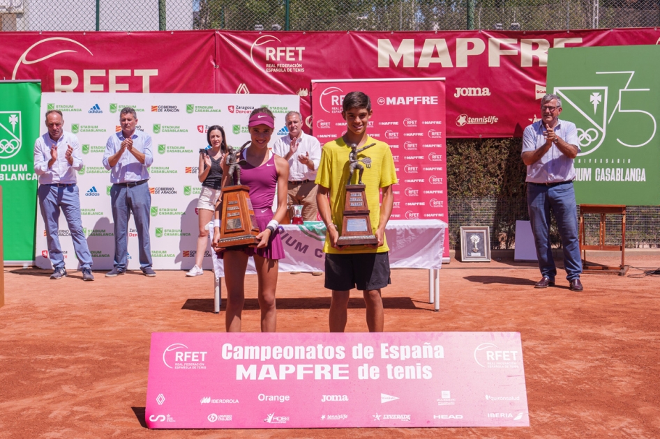 Paola Piera y Adolfo Abascal triunfan en el Campeonato de Espaa MAPFRE Infantil en Zaragoza