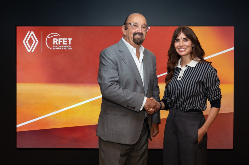 Renault y la RFET renuevan su alianza para electrizar el tenis español Renault y la RFET renuevan su alianza para electrizar el tenis español