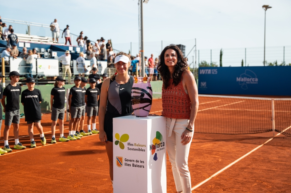 La primera edición del WTA 125 de Mallorca acaba en manos de la argentina Solana Sierra La primera edición del WTA 125 de Mallorca acaba en manos de la argentina Solana Sierra