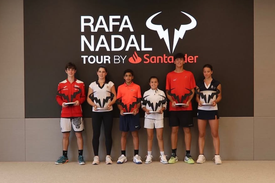 El Rafa Nadal Tour by Santander cierra su calendario anual coronando a los ganadores del Mster en Mallorca