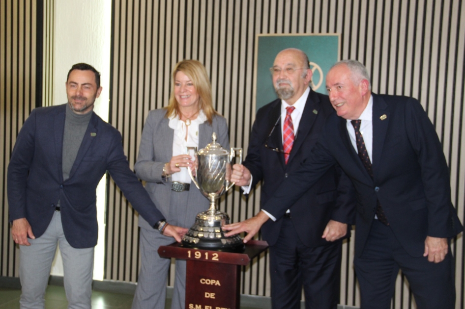 El presidente de la RFET respalda el Centenario de la Copa del Rey de Tenis de Huelva