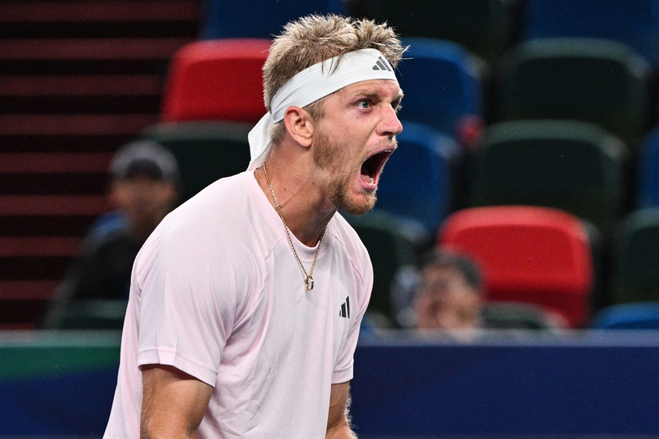 Davidovich sigue brillando en China alcanzando los cuartos de final del M1000 de Shanghái