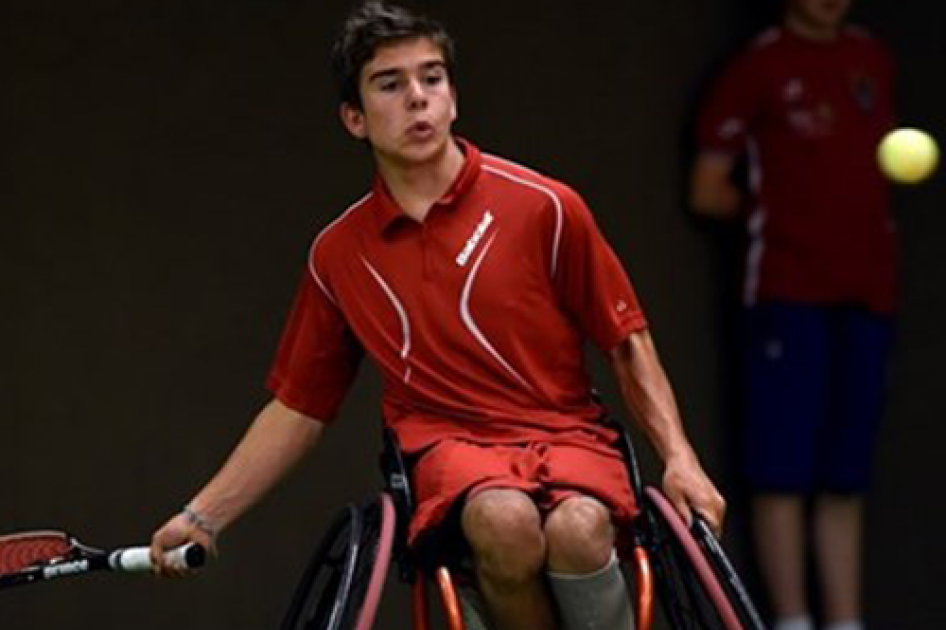 Los integrantes de la seleccin espaola de tenis en silla preparan el Mundial en el torneo de Cuneo