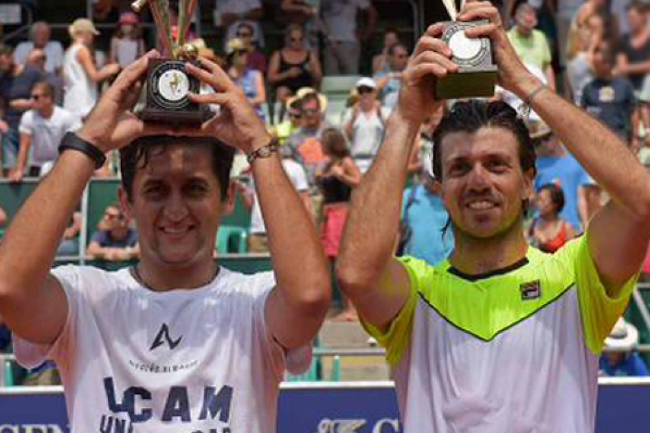 Almagro se queda en las semifinales de Kitzbhel donde gana su primer ttulo en dobles