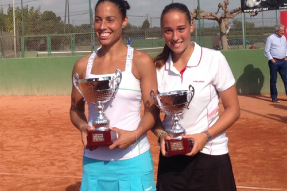 Estrella Cabeza encadena su tercer ttulo en Vinaroz ante Noelia Bouz