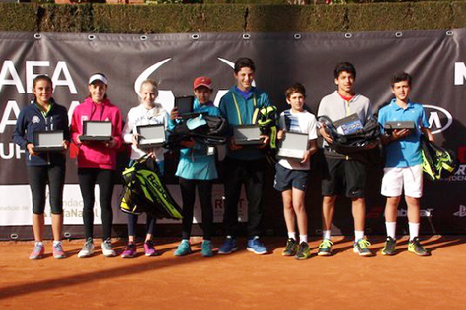 Diego Barreto, Silvia Vargas, Pedro Rdenas y Emma Snchez, ganan el primer torneo Rafa Nadal Tour by Mapfre en Barcelona