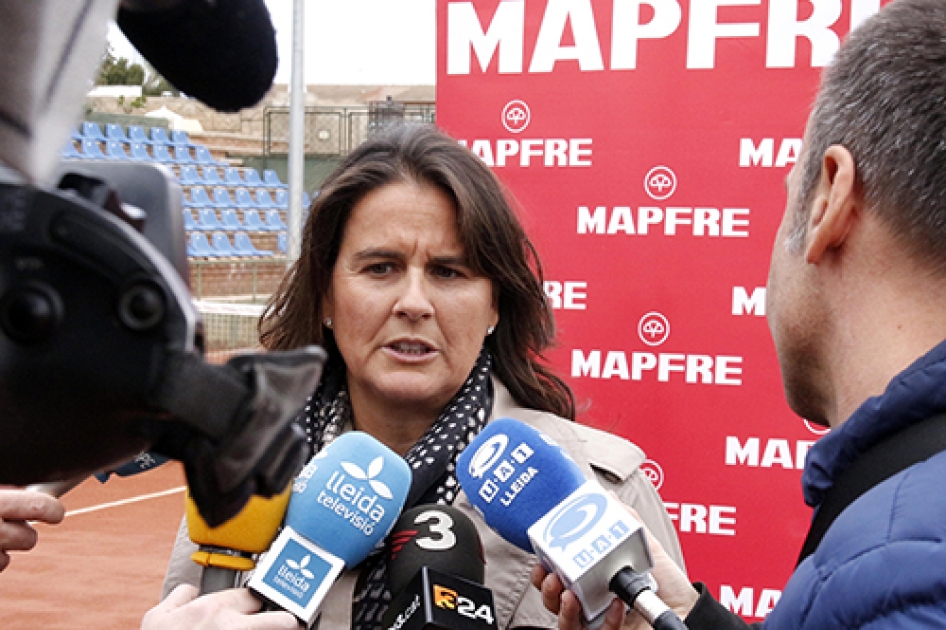 Conchita Martínez visita el Club Tennis Lleida para la Fed Cup ante Italia