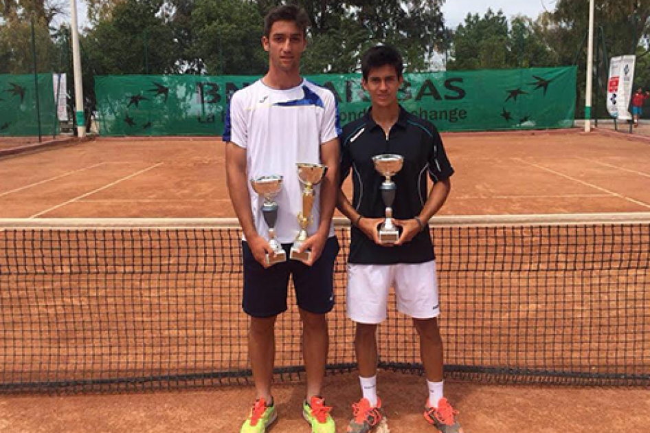 Rafael Izquierdo conquista en Argelia su primer ttulo en el circuito mundial jnior