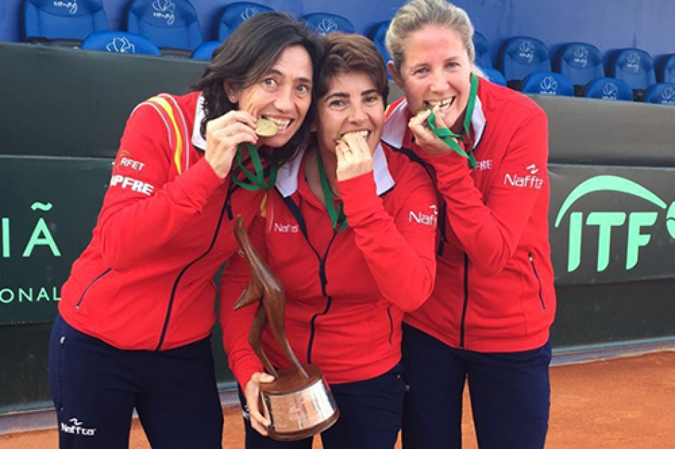 Ttulos mundiales para las selecciones femeninas +40 y +45, y subcampeonato para la masculina +35