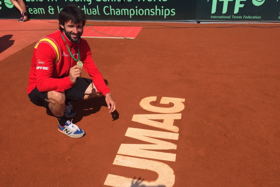 Roberto Menndez conquista su cuarto ttulo mundial, primero en la categora +40