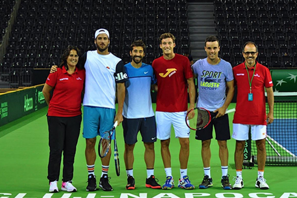 Primer da de entrenamiento en Cluj-Napoca tras un viaje que se dilat