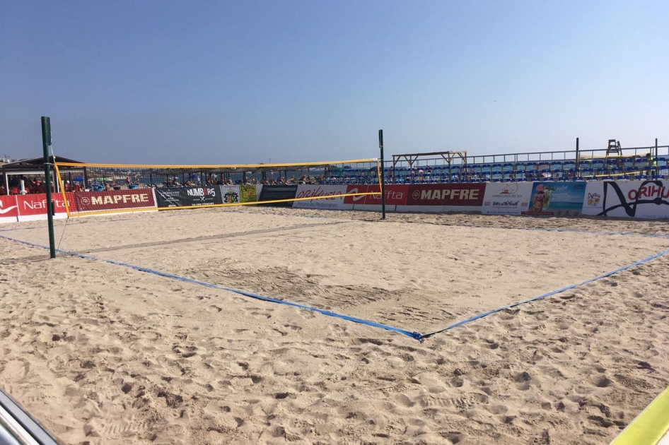 El Campeonato de Espaa Mapfre de Tenis Playa se celebra este fin de semana en Orihuela