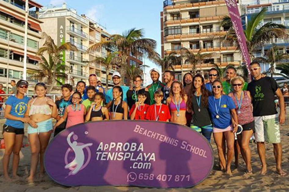 Hernndez-Medina y Santana-Faras ganan el sexto internacional de tenis playa en Gran Canaria