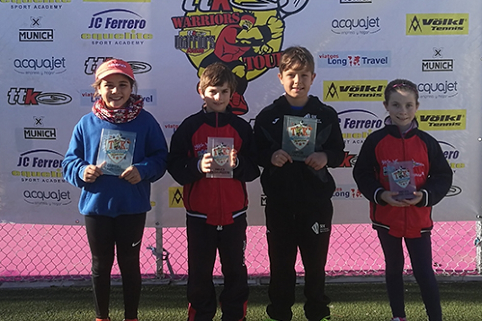 Ganadores del torneo inaugural del circuito juvenil TTK Warriors Tour en Madrid