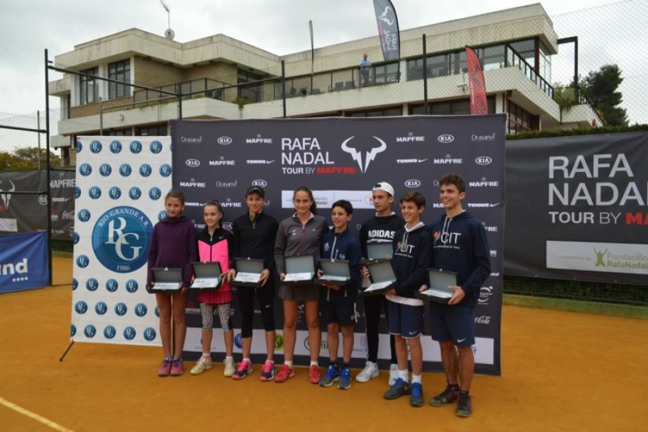 Alejandro Correa, Luca Llinares, Pepe Len y Vanesa Danko, ganan el segundo Rafa Nadal Tour by Mapfre en Sevilla