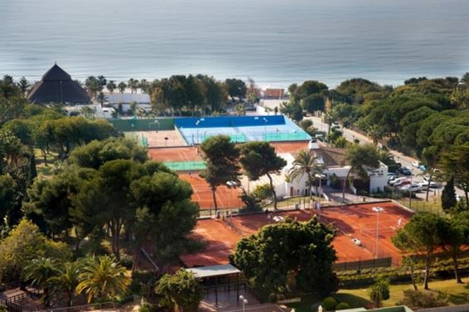 Javier Lazcano, Buenaventura Velzquez y Carmen Lang firman las victorias espaolas en el 4 torneo de Marbella