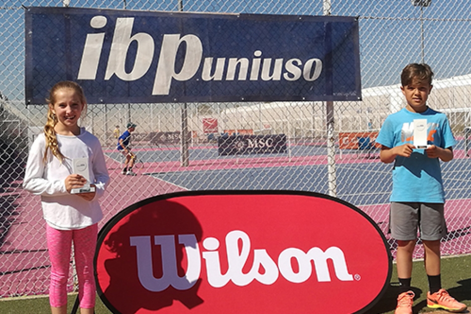 Juan Dodero y Sofa Segu ganan la fase final del Circuito IBP Uniuso y jugarn la Smrikva Bowl