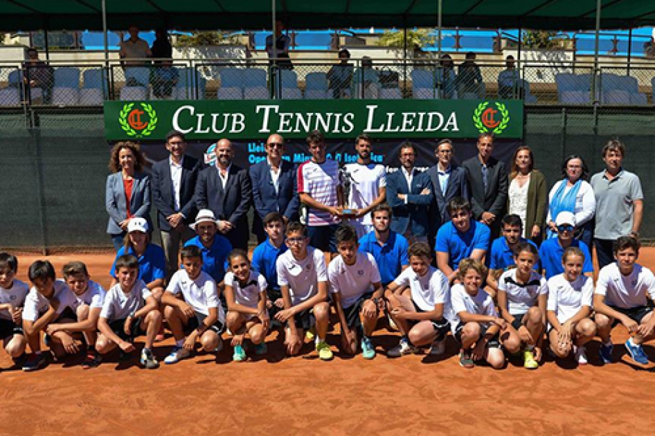 Pedro Martnez Portero se lleva el torneo de 25 mil dlares de Lleida ante Gerard Granollers