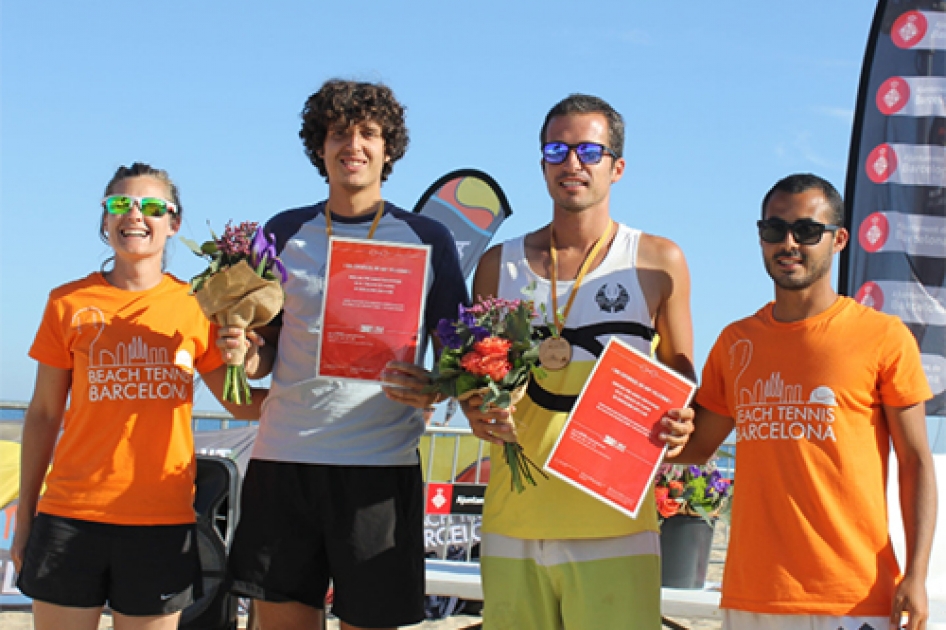 Torres-Martnez y Gonzlez-Porteiro ganan el segundo internacional de tenis playa de Barcelona