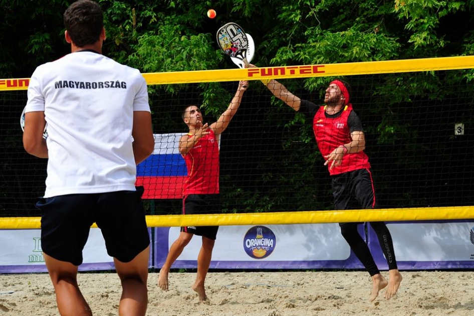 Espaa acaba 12 en la Copa del Mundo de Tenis Playa y 6 en juveniles 