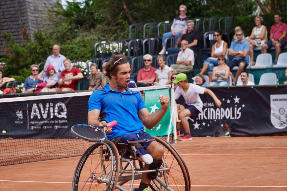 Cuartos de final de Daniel Caverzaschi en Blgica, donde es finalista dobles