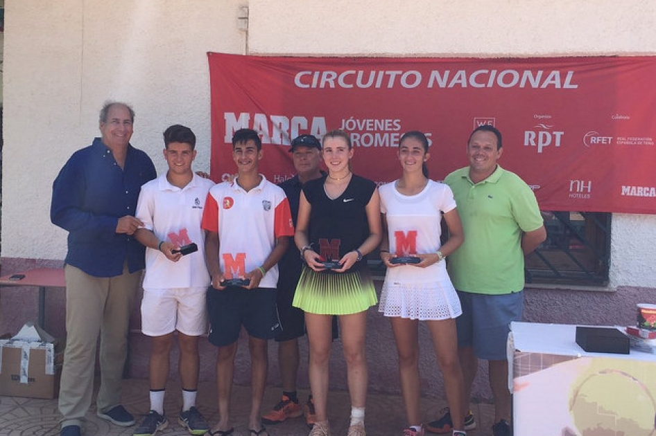 Javier Llinares y Lara Marco ganan el tercer Marca Jvenes Promesas de Valencia en El Collao