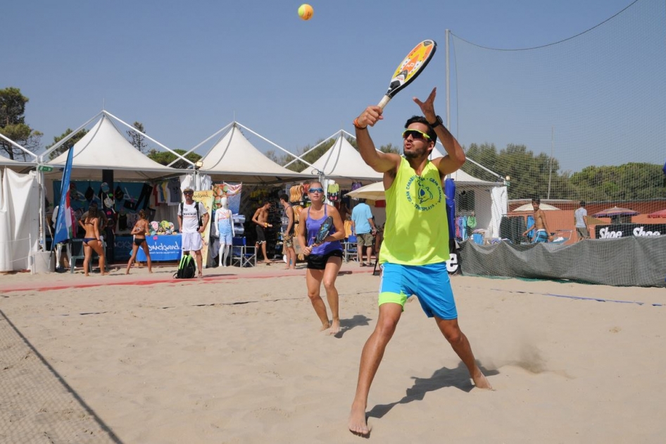 Antomi Ramos se proclama Subcampen del Mundo de Tenis Playa en Dobles Mixto