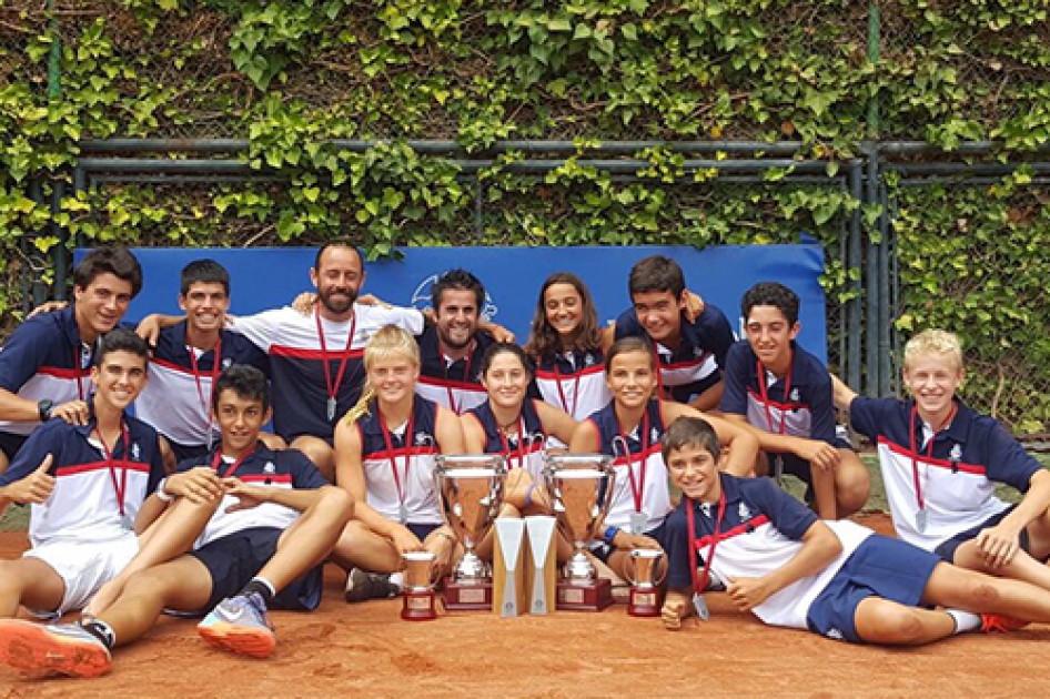 El RCT Barcelona-1899, doble campen de Espaa Infantil en el Trofeo Joan Compta 