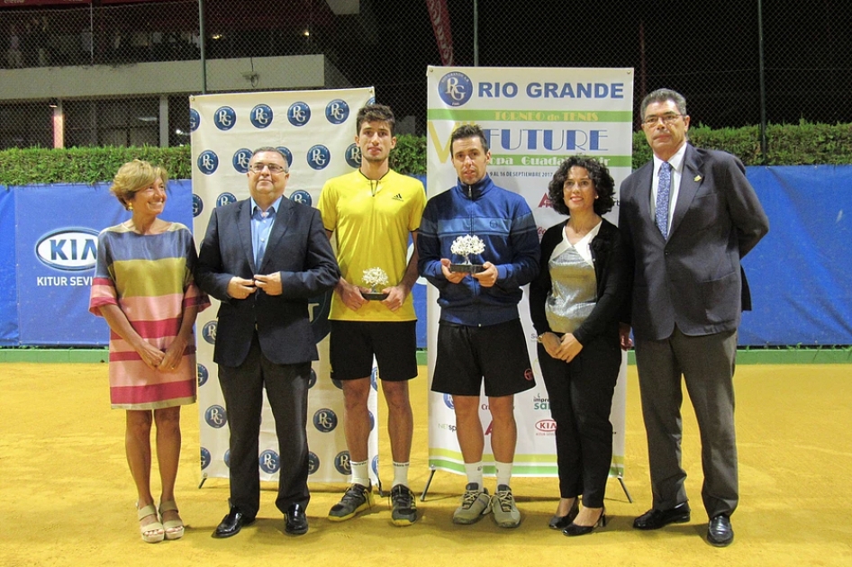 Daniel Muoz de la Nava se reencuentra con la victoria en el Futures de Sevilla