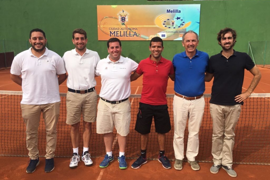 Equipo arbitral del torneo internacional ITF Pro femenino de Melilla