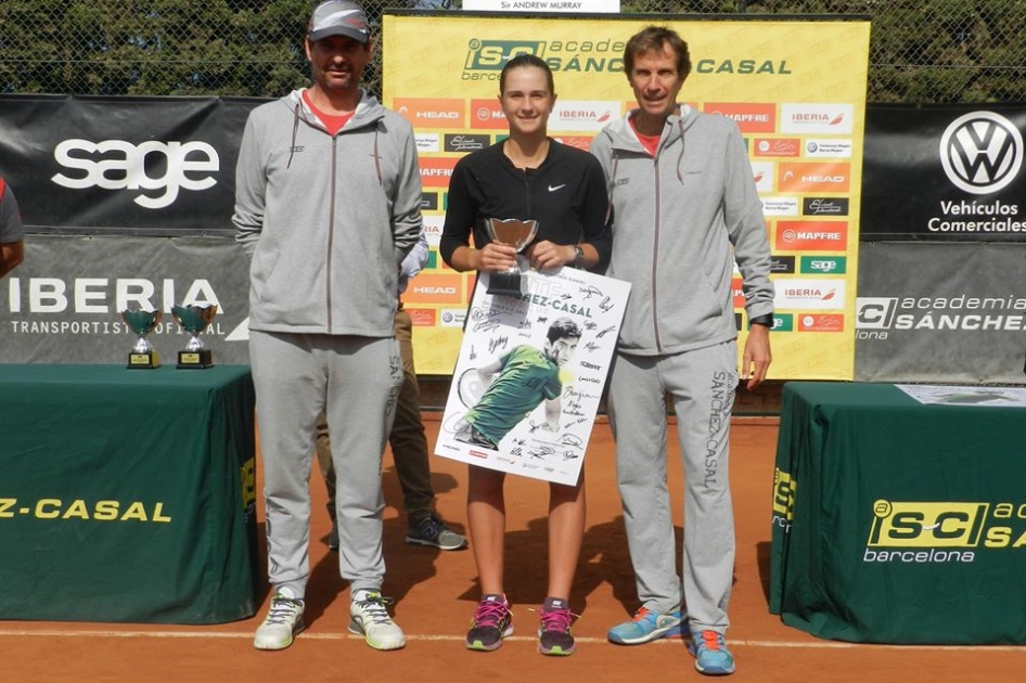 Victorias de Marta Custic y el italiano Jannik Sinner en el internacional jnior de El Prat de Llobregat