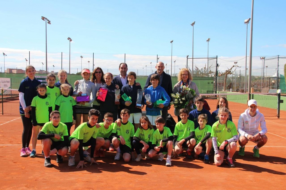 Miguel Avendao y Victoria Jimnez se llevan el Trofeu Albert Costa Sub13 en Lleida 