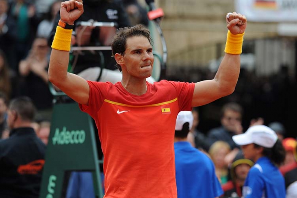 Nadal regresa con victoria e iguala la Copa Davis ante Alemania en Valencia