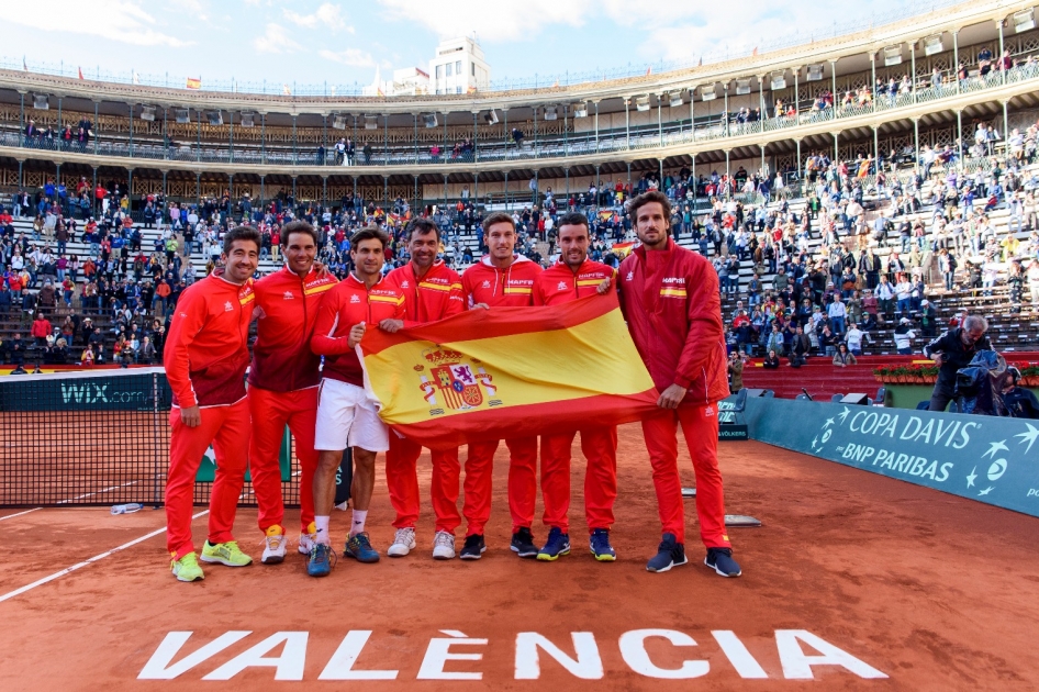 Ferrer y Nadal llevan a Espaa a las semifinales de la Copa Davis contra Francia