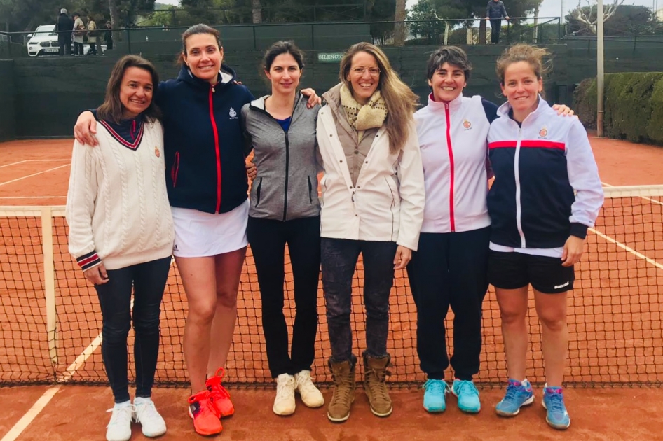 El RCT Barcelona-1899 renueva el ttulo estatal femenino +35 ante el RC de Polo