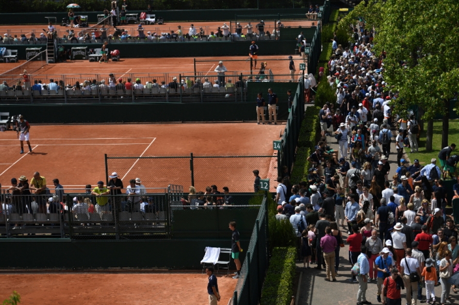 La fase previa de Roland Garros arranca este lunes con 11 tenistas espaoles