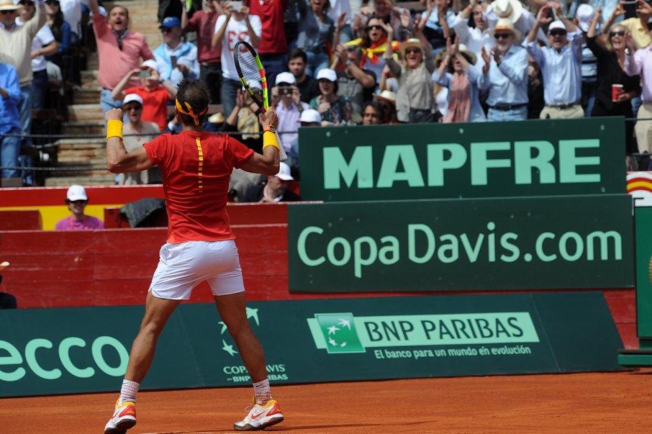 Oferta de alojamiento y abono para la semifinal de Copa Davis Francia-Espaa