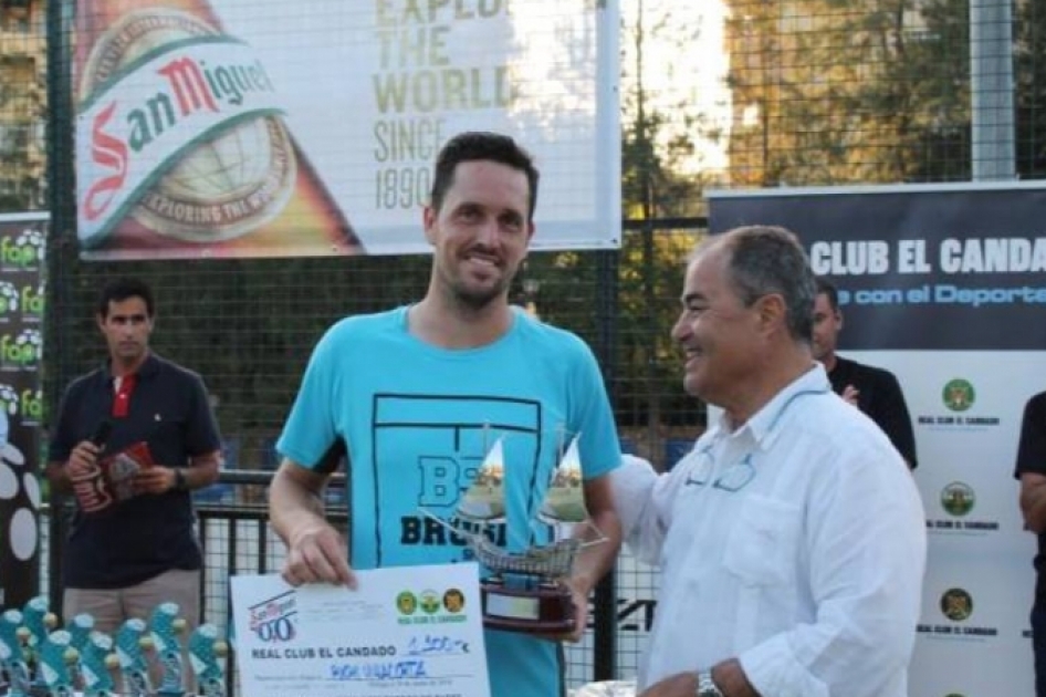 Ricardo Villacorta gana el torneo de El Candado y se afianza en las IBP Uniuso Tennis Series