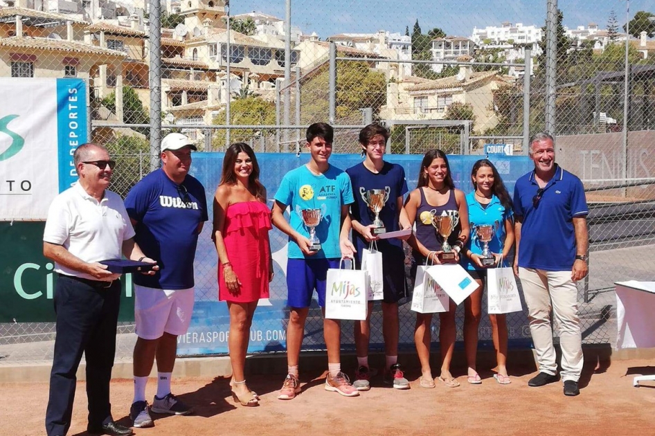 Victoria de Jessica Bouzas sobre Alba Rey y final de Pablo Llamas en el internacional jnior de Mijas