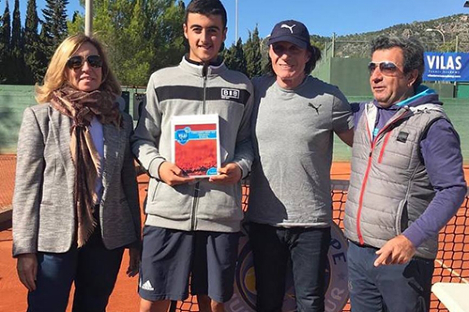 Triunfo de Toms Quesada y final de Raquel Gonzlez Vilar en el segundo internacional Sub14 de Mallorca