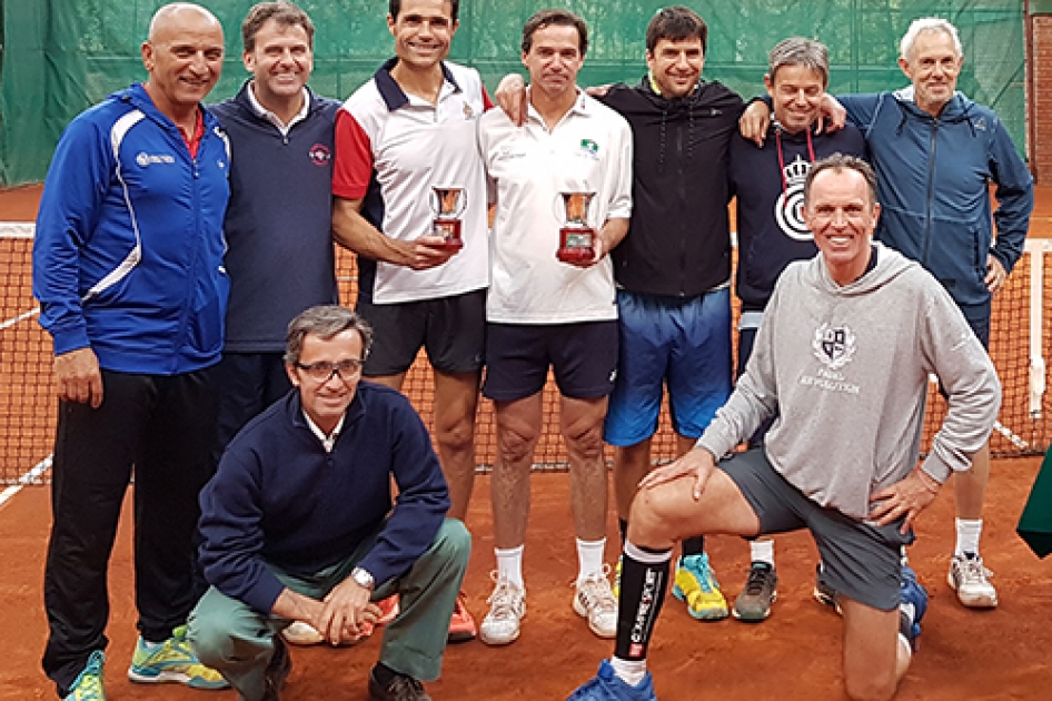 El Club de Campo Villa de Madrid se proclama Campen de Espaa +50 ante el RCT Barcelona-1899