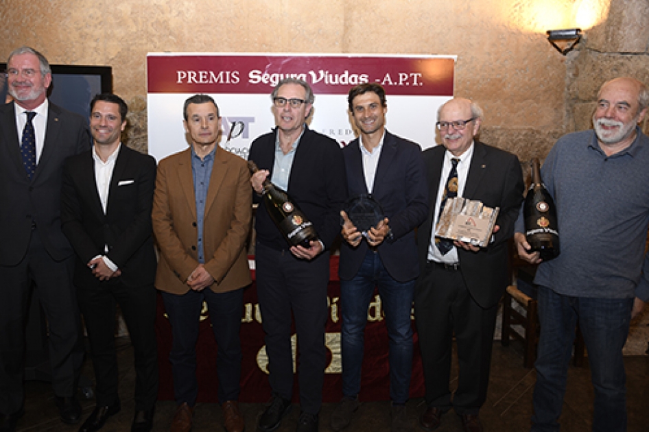 David Ferrer y Josep Perlas reciben los premios de la Asociacin de Periodistas de Tenis 