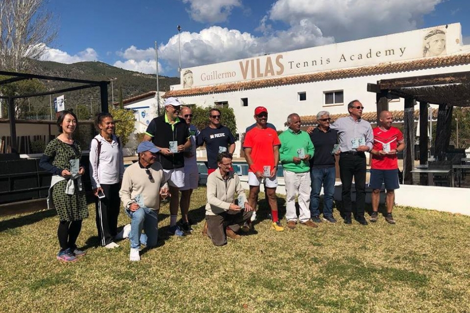 Ganadores de los torneos sniors de Palmanova-1 y Marbella-4