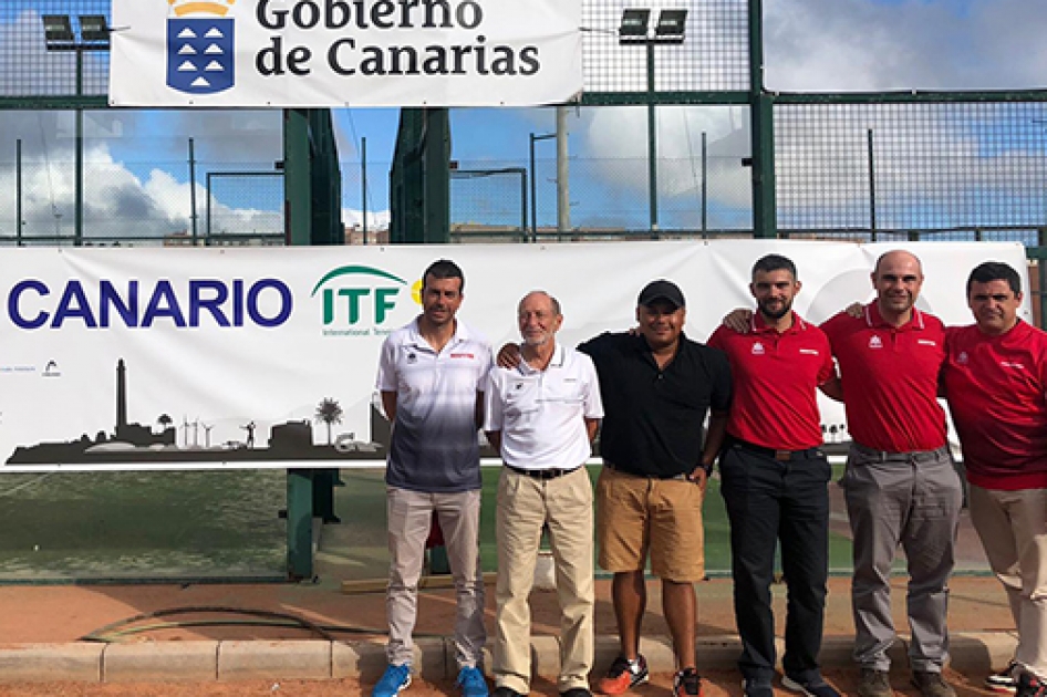 Equipo arbitral en la doble cita internacional de Las Palmas de Gran Canaria