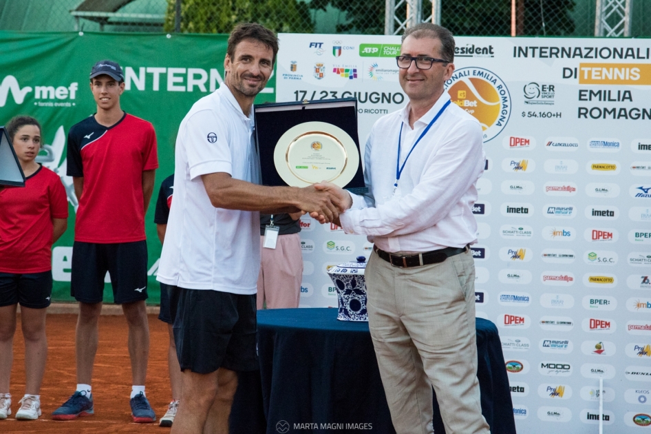 Tommy Robredo encadena victoria en el Challenger de Parma