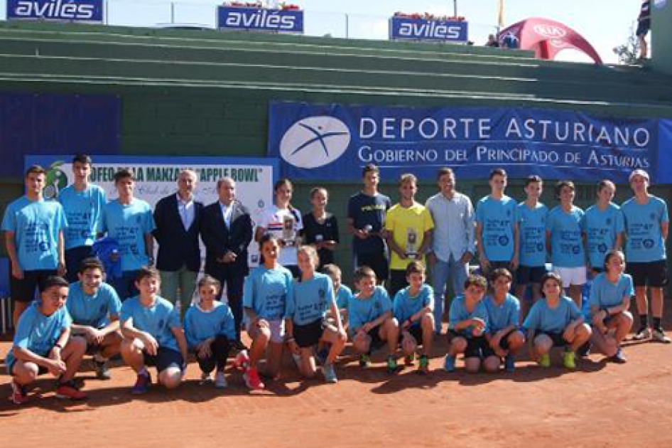 Carmen Lpez Martnez y Pedro Rdenas se llevan el internacional cadete Trofeo Apple Bowl de Avils