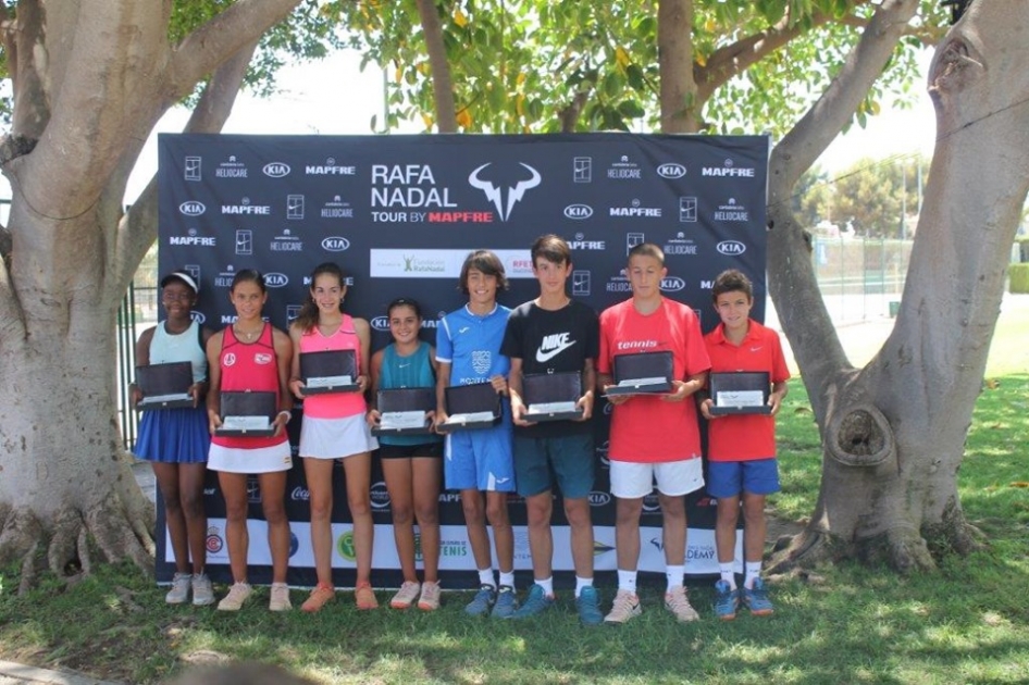 Victorias de Miguel Avendao, Mara Garca Cid, Sergio Planella y frica Burillo en el Rafa Nadal Tour by MAPFRE de Alicante