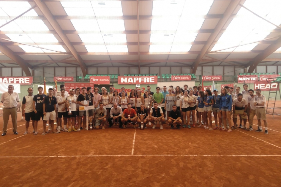 Ttulos para la UE Tenispain y RCT Barcelona-1899 en el Campeonato de Espaa MAPFRE Jnior por Equipos en Zaragoza