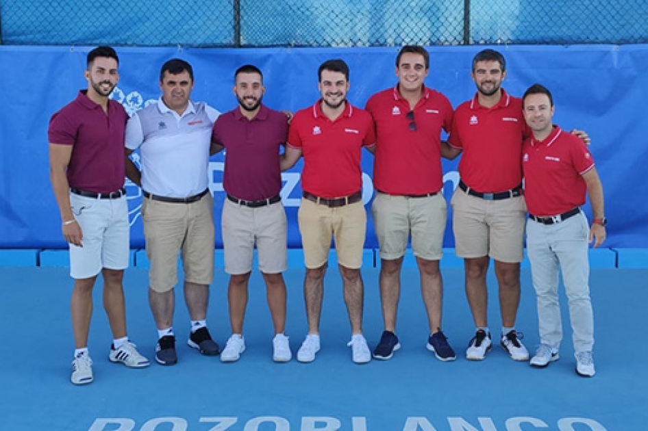 rbitros en el torneo internacional Open de Tenis Ciudad de Pozoblanco en Crdoba