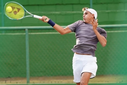 El tinerfeño Roberto Pérez Socas se estrena en el circuito mundial júnior ganando en La Haya